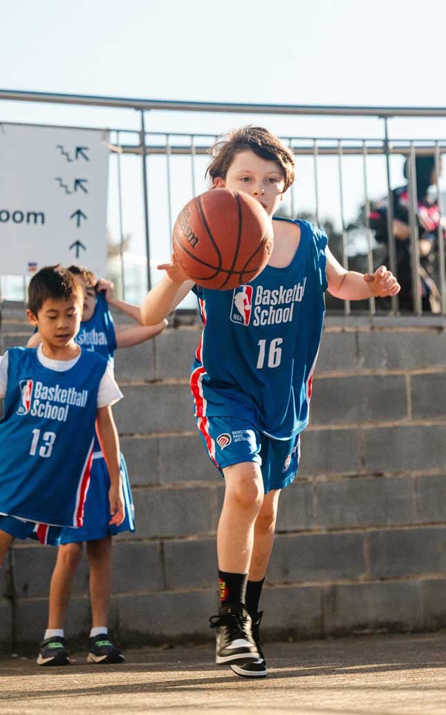 International basketball tours for schools and clubs